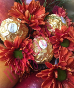 Alternative view of Bouquet Peachy